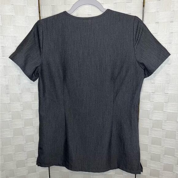 Figs Womens Graphite Gray Three Pocket Casma Scrub Top Size XS Soft Medical - Picture 3 of 8
